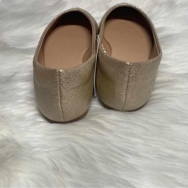 Gold Textured Pointed Toe Flats Women’s Size 8 - Image 6