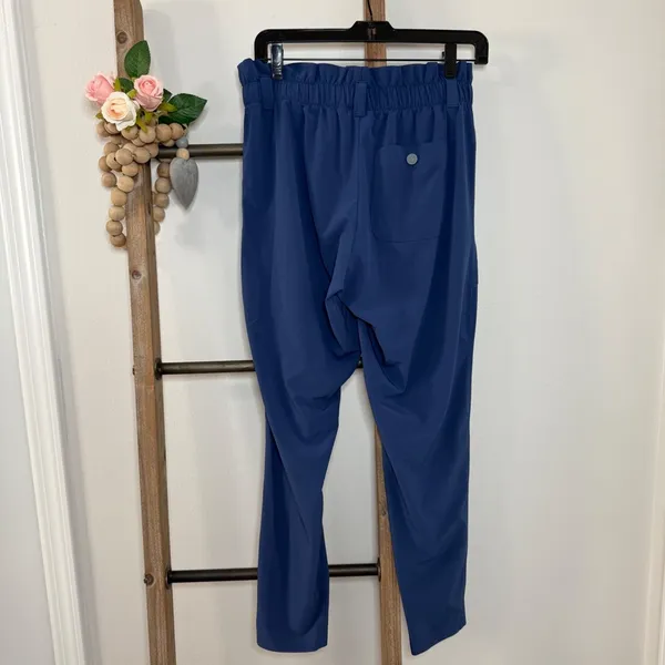 Athleta Skyline Paper Bag High Waisted Blue‎ Pants Size 4 - Image 5