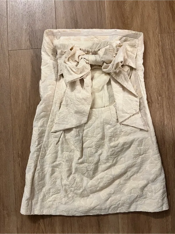 ANTHROPOLOGIE Textured Bow Floral Mini Dress - Image 5