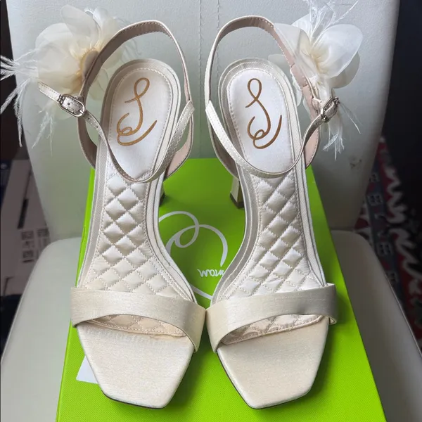 Sam Edelman Cream Floral Heels - Image 10