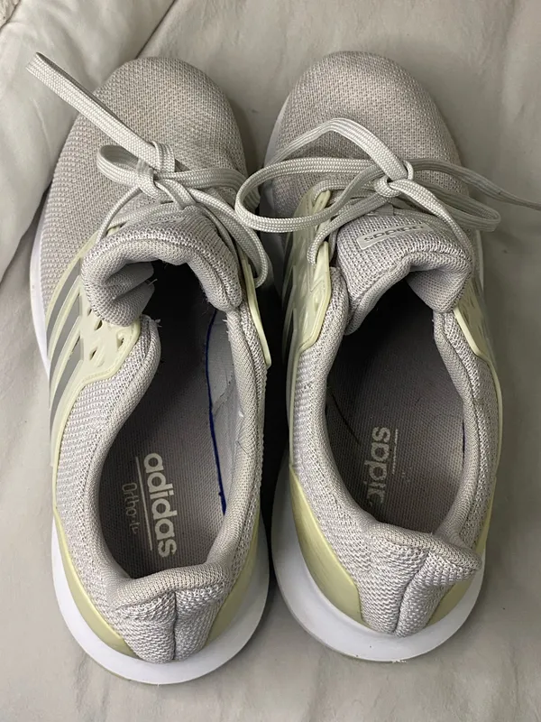 Women Adidas Solyx Running shoes Size 7.5 - Image 6
