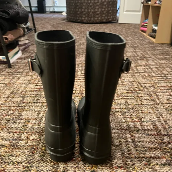 Hunter Classic Black Waterproof Boots - Image 9