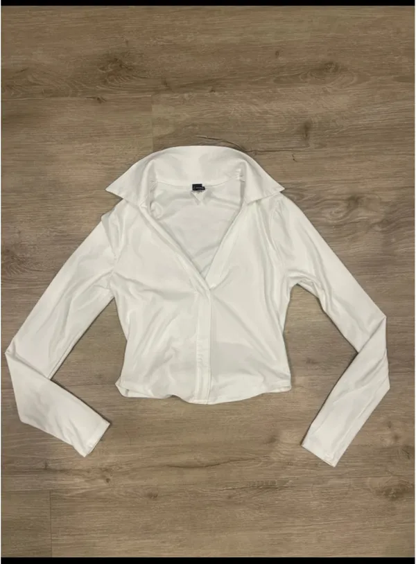 White Windsor Crop Top Long Sleeve S - Image 3