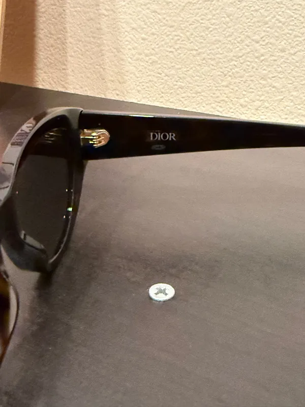 Christian Dior DiorGlow B1I Sunglasses - Image 2