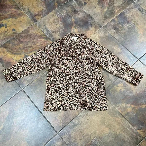 Private Luxury Silky Leopard Animal Print Button Down Shirt Small - Image 3