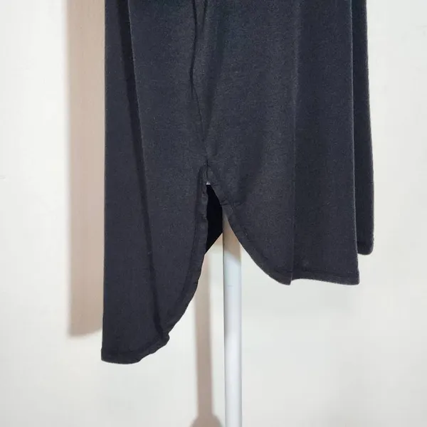 Mono B Black Short Sleeve T-Shirt Tunic NWT Size Small Black High Low Tee - Image 4