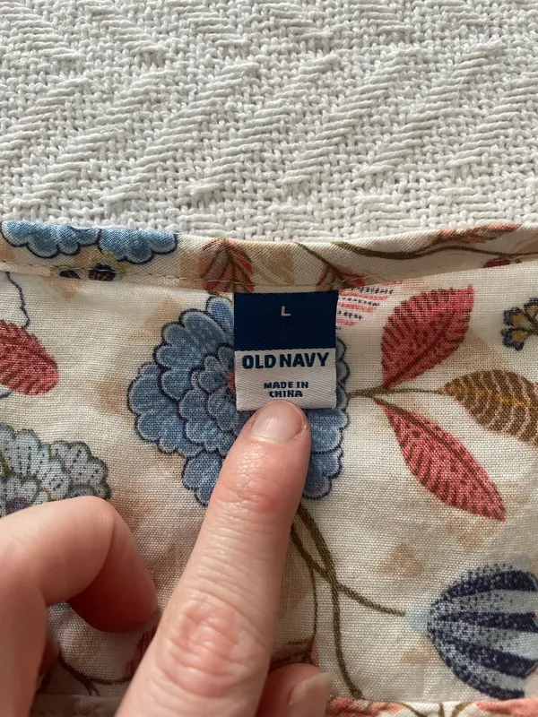 Old Navy Top - Image 3