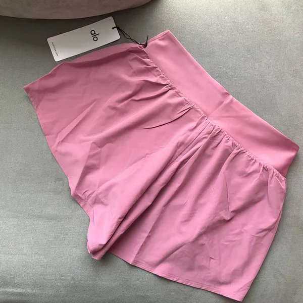Alo Yoga V-Cute Running Short Pink Wild Rose L - Image 5