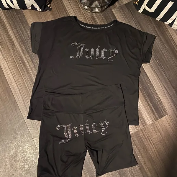 Juicy Couture Black Lounge Set - Image 7
