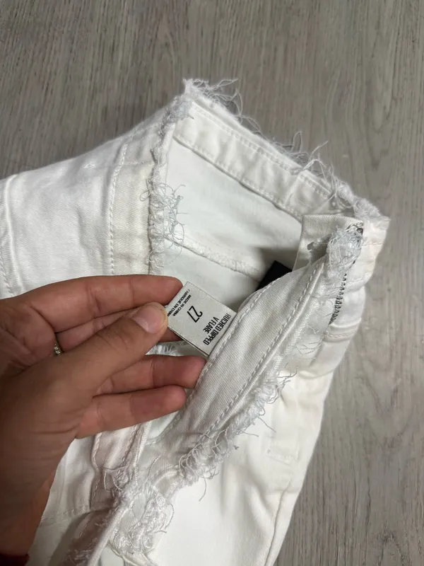 BDG ruched dipped v flare pants  - Image 4