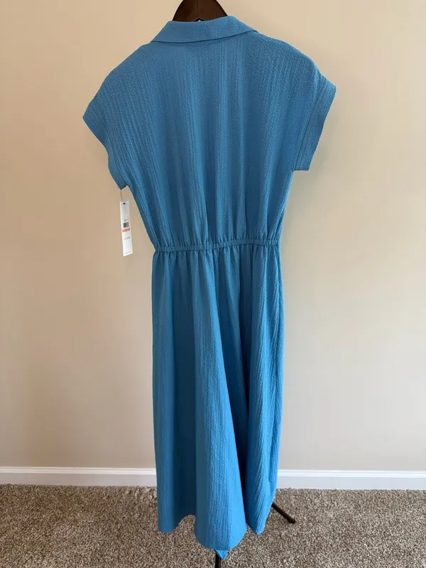 Calvin Klein Textured Short Sleeve Ruffle Midi‎ Dress - Image 3