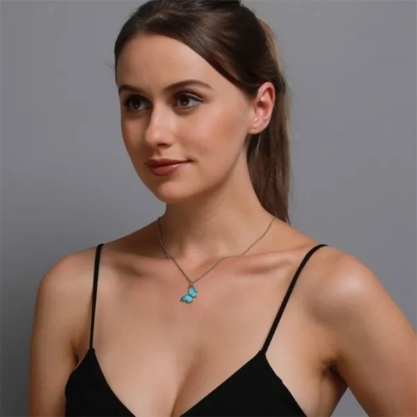 3/$30 🤍 Butterfly Charm Necklace Silver - Image 5