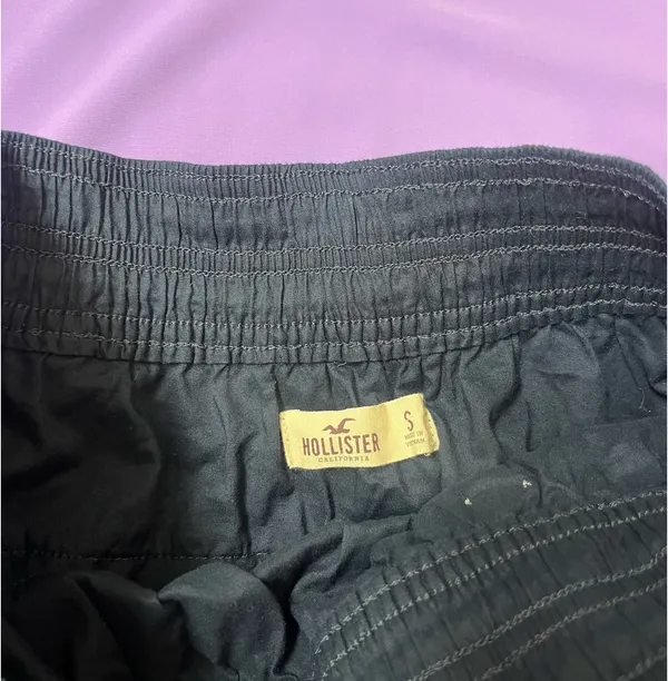 Hollister Ruffle Mini Skirt Navy - Image 2