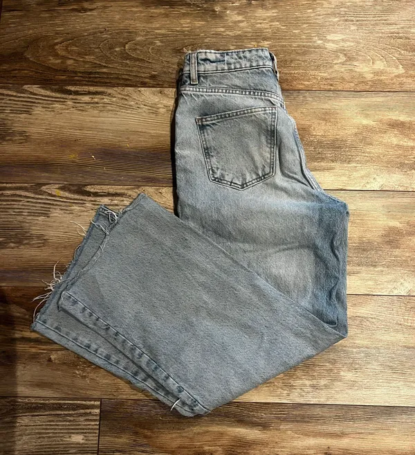 ZARA Jeans - Image 3