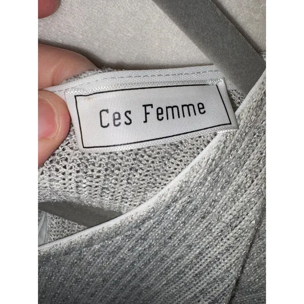 Ces Femme Grey Ribbed Knit V-Neck Sweater Bell Sleeve Lattice Back Top‎ - Image 5