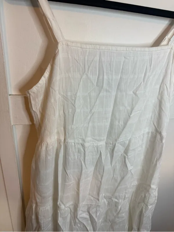 NWT Old Navy Textured White Cotton Tiered Swing Dress - Image 8