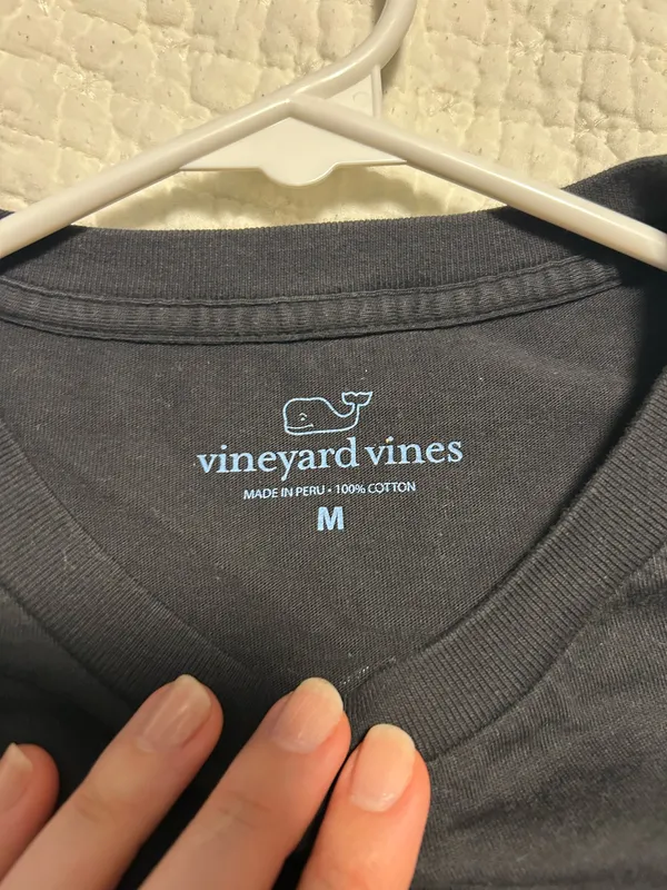 Vineyard Vines Long Sleeve New Year - Image 3