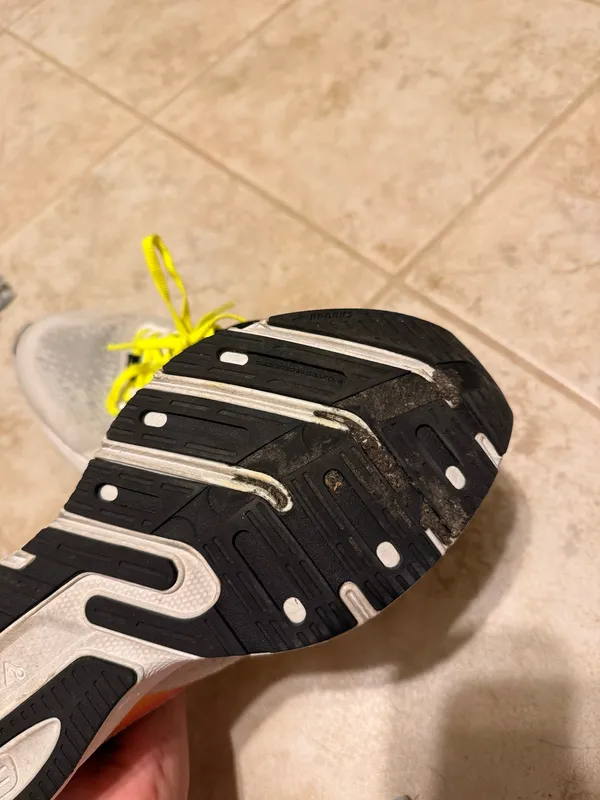 Brooks Shoes Running - Image 3