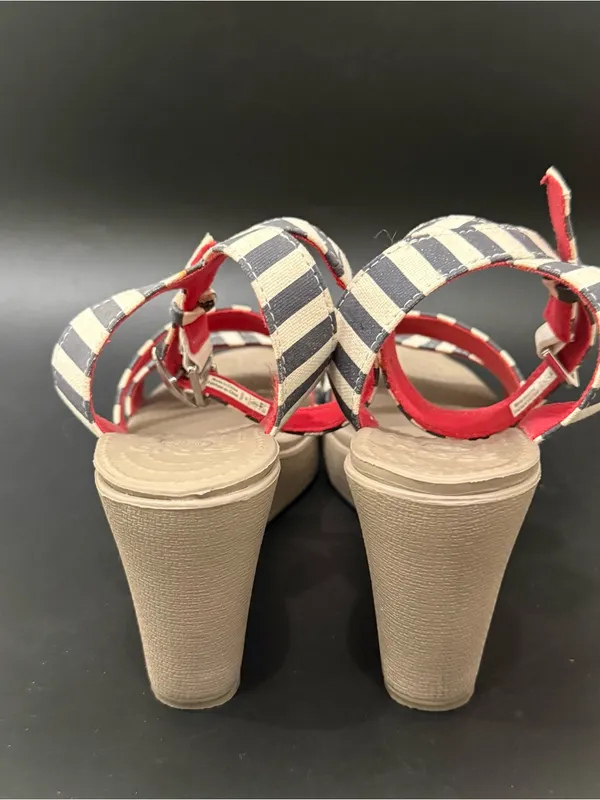 CROCS Leigh Nautical Striped Ankle Strap Wedge Sandals Size 8 - Image 4