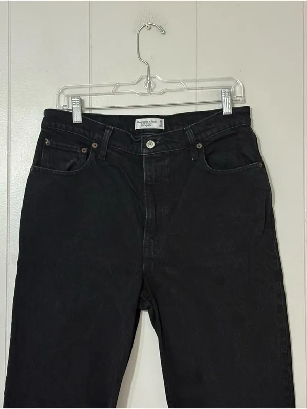 Abercrombie & Fitch 90s Straight Ultra High Rise Black Jeans Size 10 - Image 4