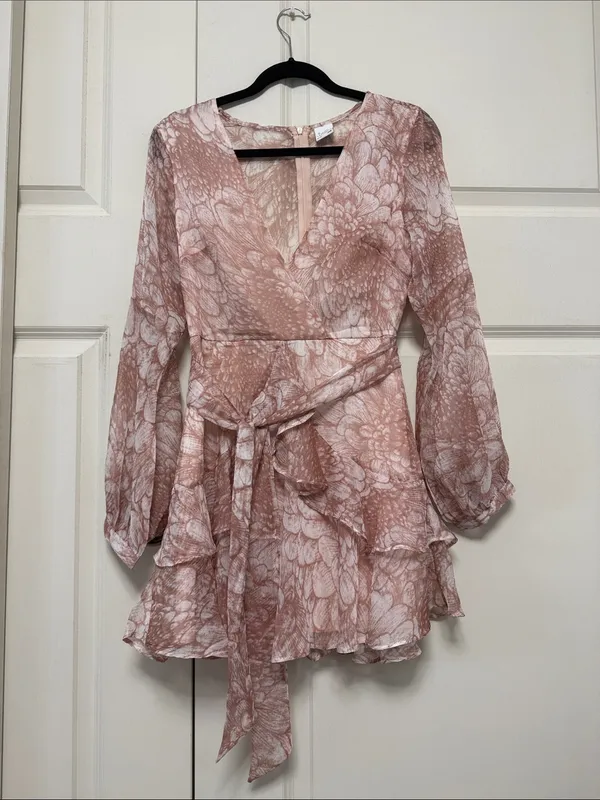 Selfie Leslie Blush Floral Wrap Mini Dress - Image 3