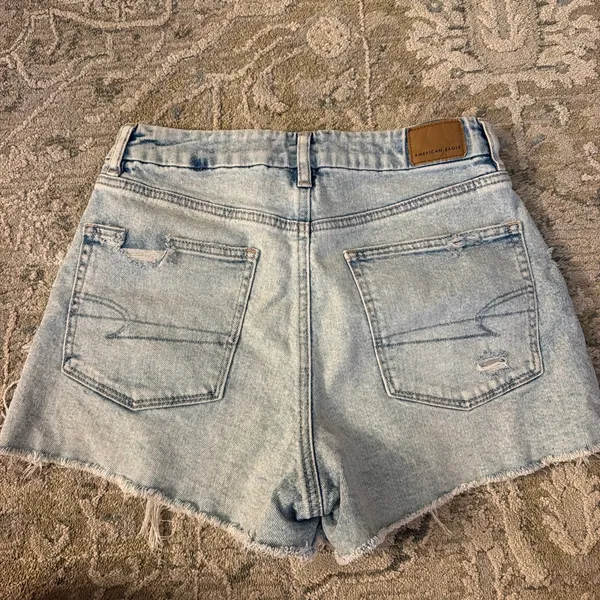American Eagle Shorts - Image 2
