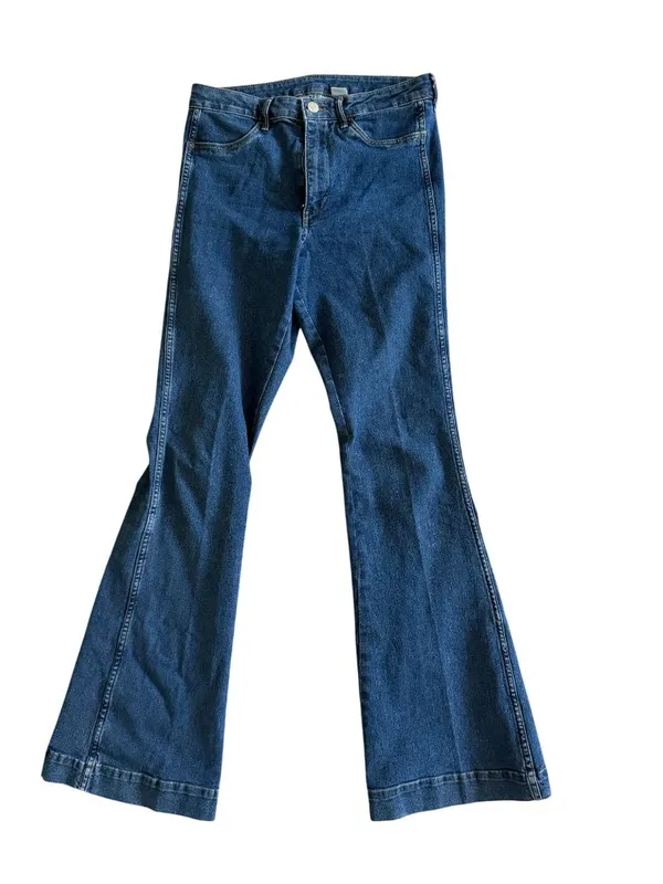 H&M Women's Medium Wash Flare Jeans Size US 8 - Image 6