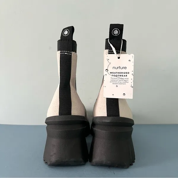 Nurture‎ Denali White Suede Water Resistant Lug Sole Platform Chelsea Boots - Image 6