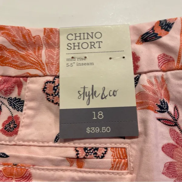 Style &Co chino mid rise short batik print pink size 18 5.5” inseam - Image 6