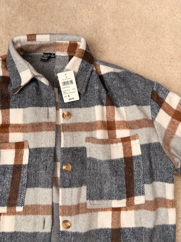Windsor NWT long sleeve plaid shacket - Image 3