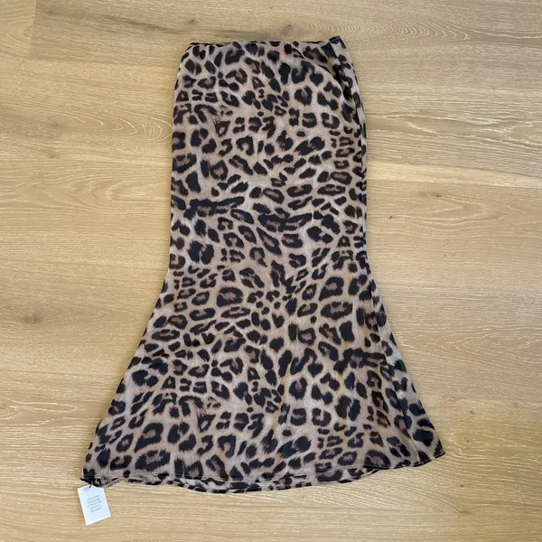 Superdown Max Skirt Leopard Print Nalani Size S Brown Black - Image 3