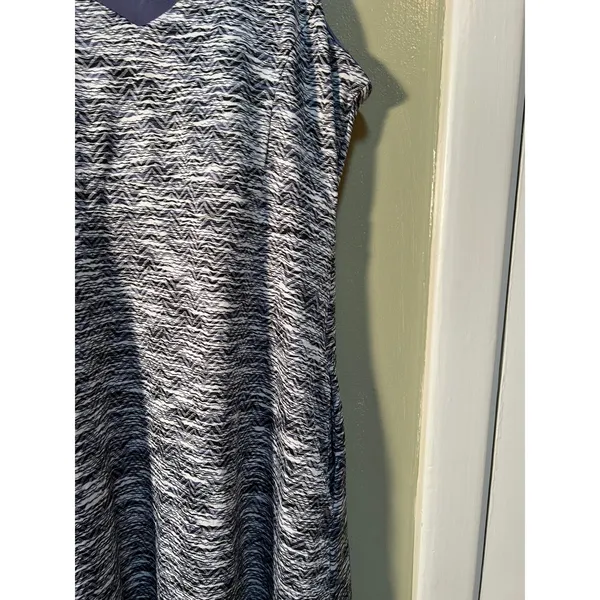 MPG Women's Size Medium Marled Performance Dress Purple Black V-Neck Sleeveless - Image 6