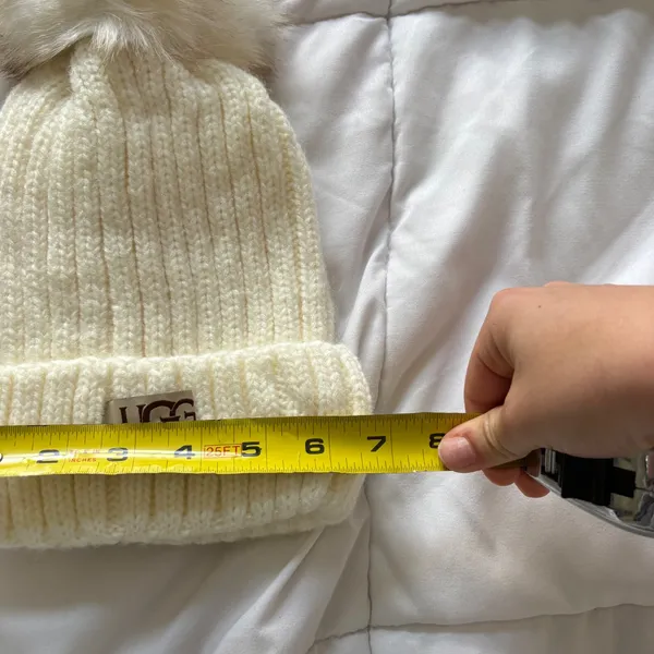 UGG Australia Cream Ribbed Knit Beanie with Faux Fur Pom-Pom White Winter Hat - Image 2