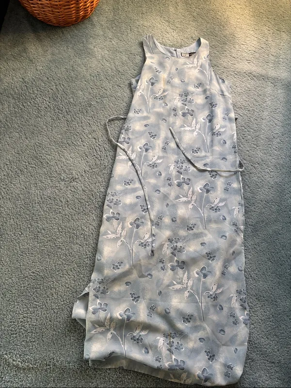 Sleeveless Light Blue Floral Midi Dress with Removable Tie. Small. BNWT. - Image 4
