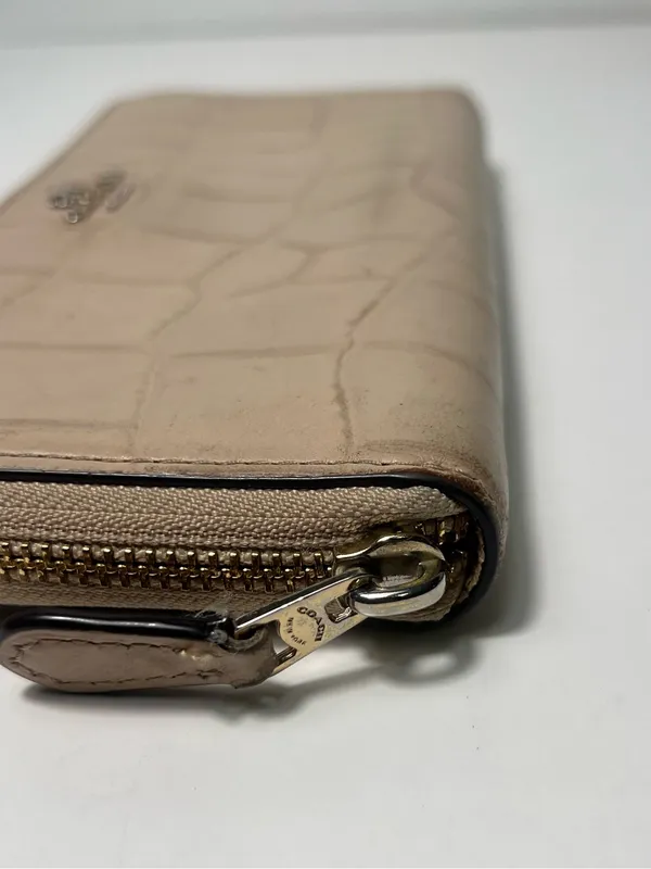Coach Crocodile Embossed Leather Accordion Zip Around Long Continental Wallet - Image 11