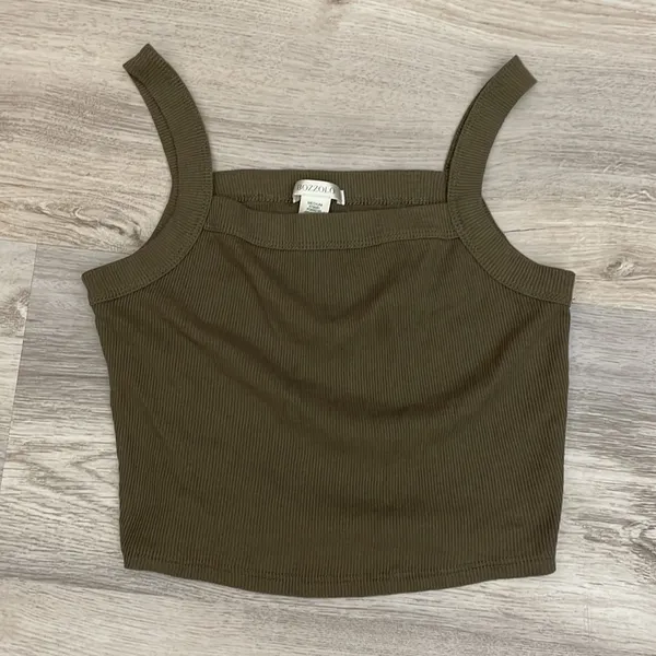 Bozzolo Mocha Brown Cropped Women's Tank Top Size Medium - Image 4