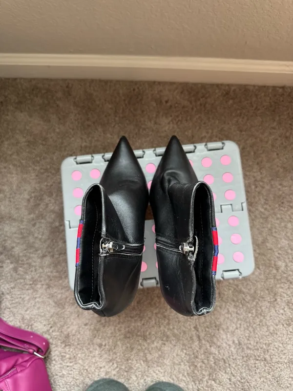 Steve Madden Black Ankle Booties Size 7 - Image 4