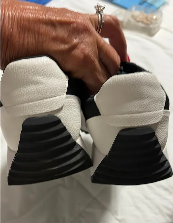 DV by Dolce Vita Sneakers - Image 2