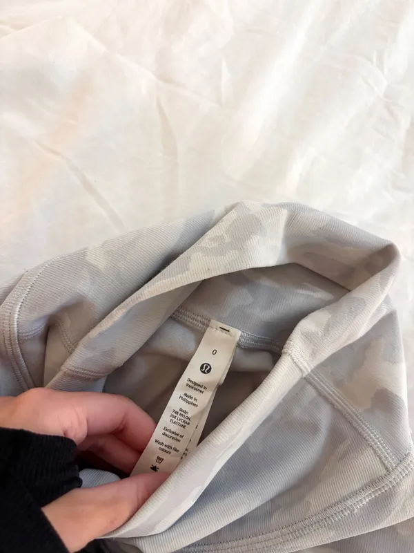 Lululemon Leggings - Image 4