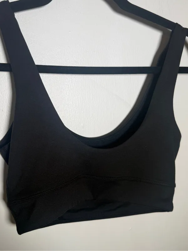 Zoozatz Oregon University Black & Green Sports Bralette Small - Image 5