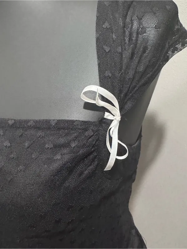 Kimchi Blue Black Mesh Heart Bow Top Medium Coquette Balletcore Y2K Sheer - Image 3