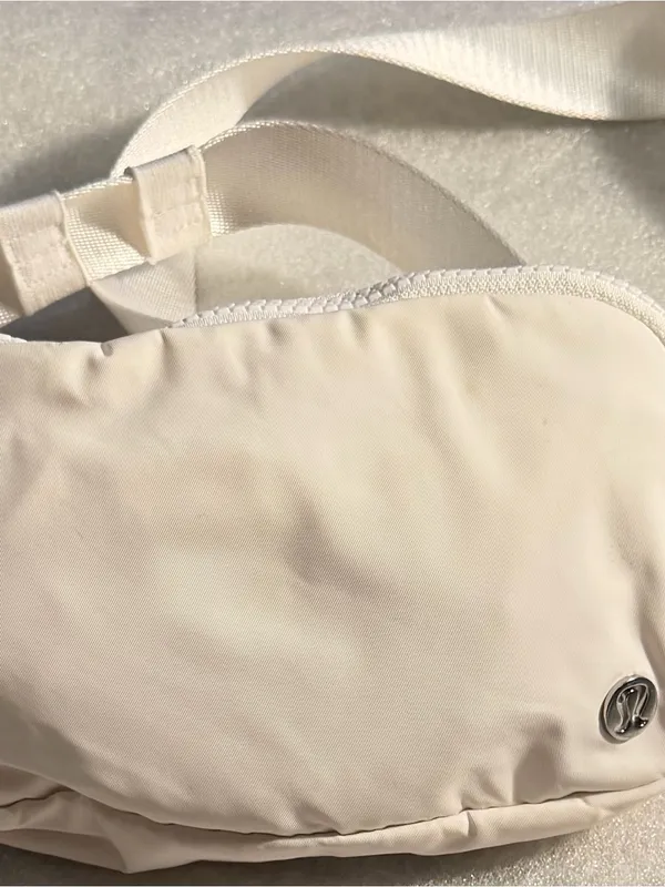 lululemon Cream Mesh-Lined Sports Bra - Image 2