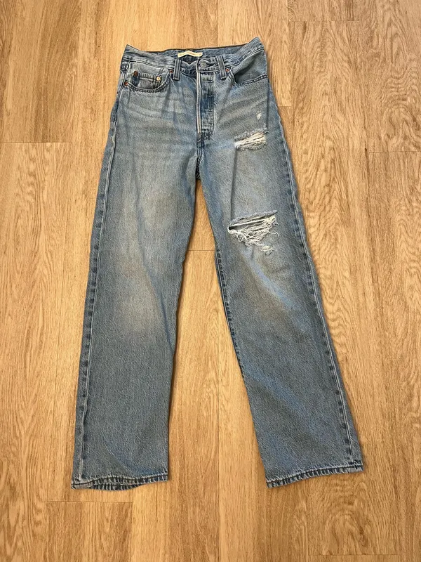 levi’s jeans  - Image 2