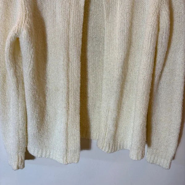 Tilbury Vintage Cream‎ Knit Cardigan Sweater Size Medium - Image 3