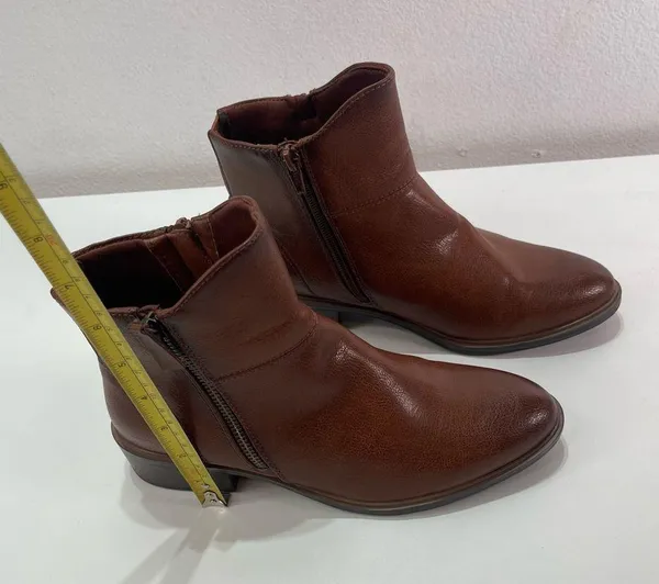 Baretraps ALONA Women 7W Ankle Boots Cognac Brown Side Zip Boho Equestrian - Image 6