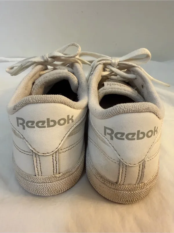 Reebok White Leather Low-Top Sneakers with Gray Accents - Image 5