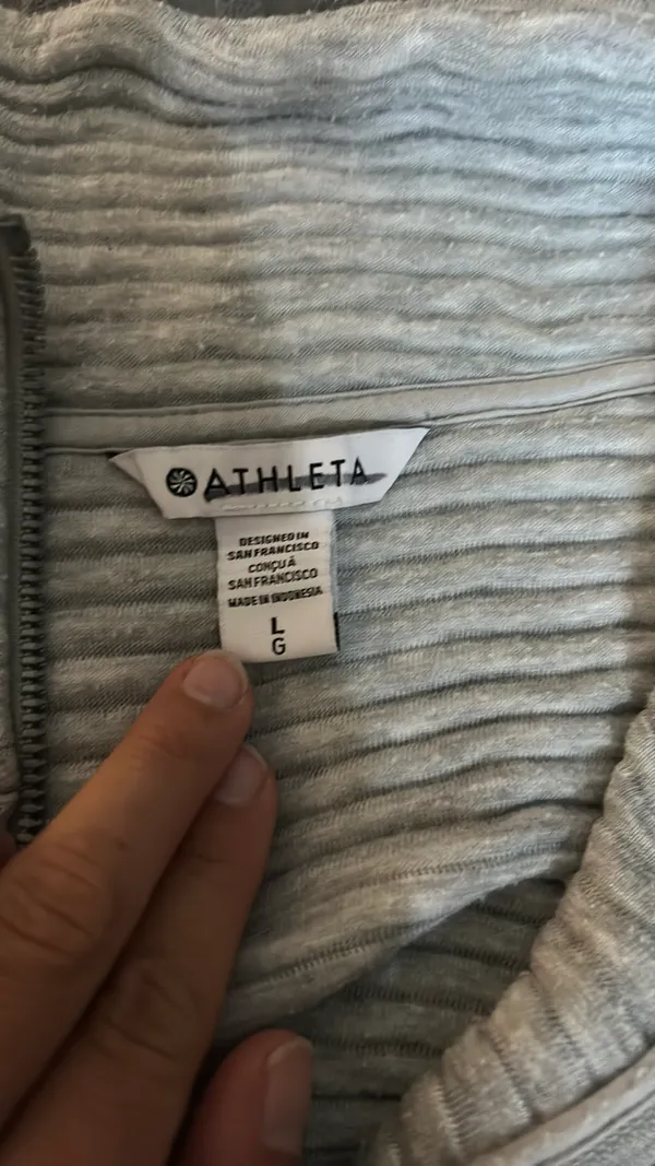 Athleta crop quarter zip - Image 2