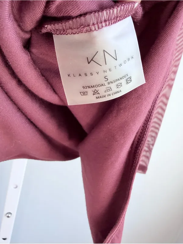 Klassy Network Mauve Mesh Long Sleeve V-Neck Bramisuit Size S - Image 4
