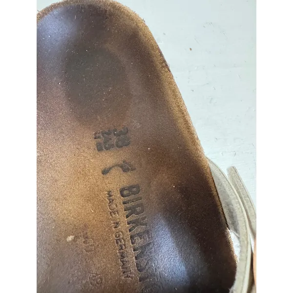 Birkenstock while‎ Yao sandal size 38 (7-7.5) - Image 3