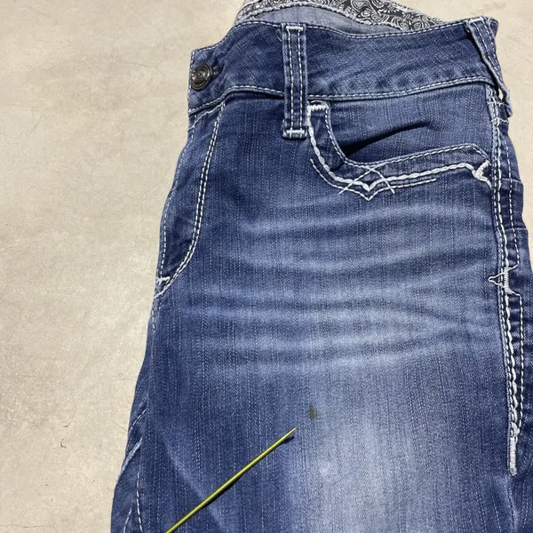 Ariat REAL High Rise Boot Jeans Women's SZ 32S 32x32 Wash Blue Stretch *Mark - Image 9